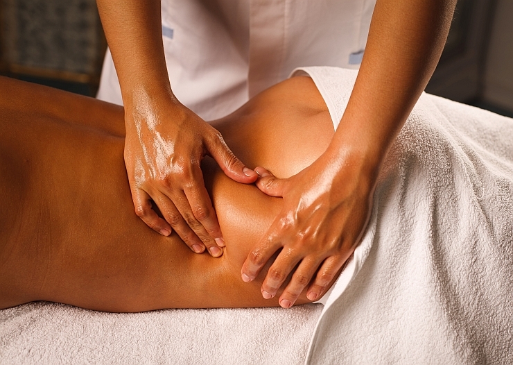 Антицеллюлитный массаж (с элементами 3D массажа)